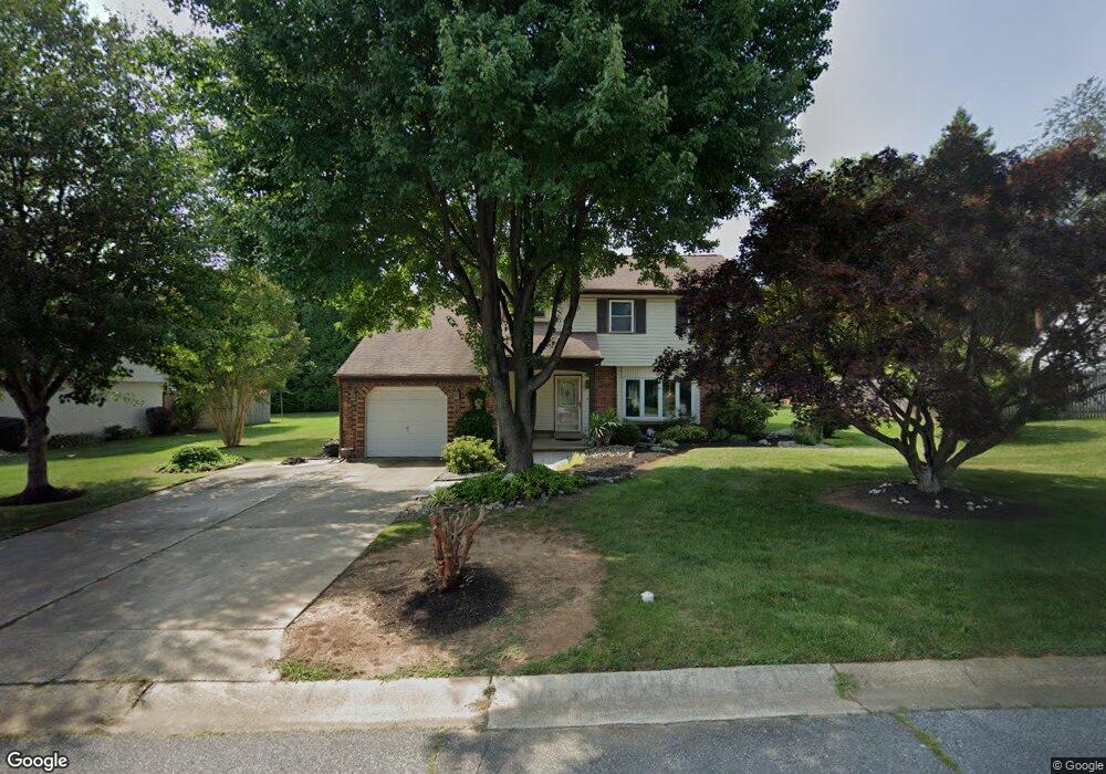 203 Hazel Ridge Dr, Wilmington, DE 19810 - photo 1