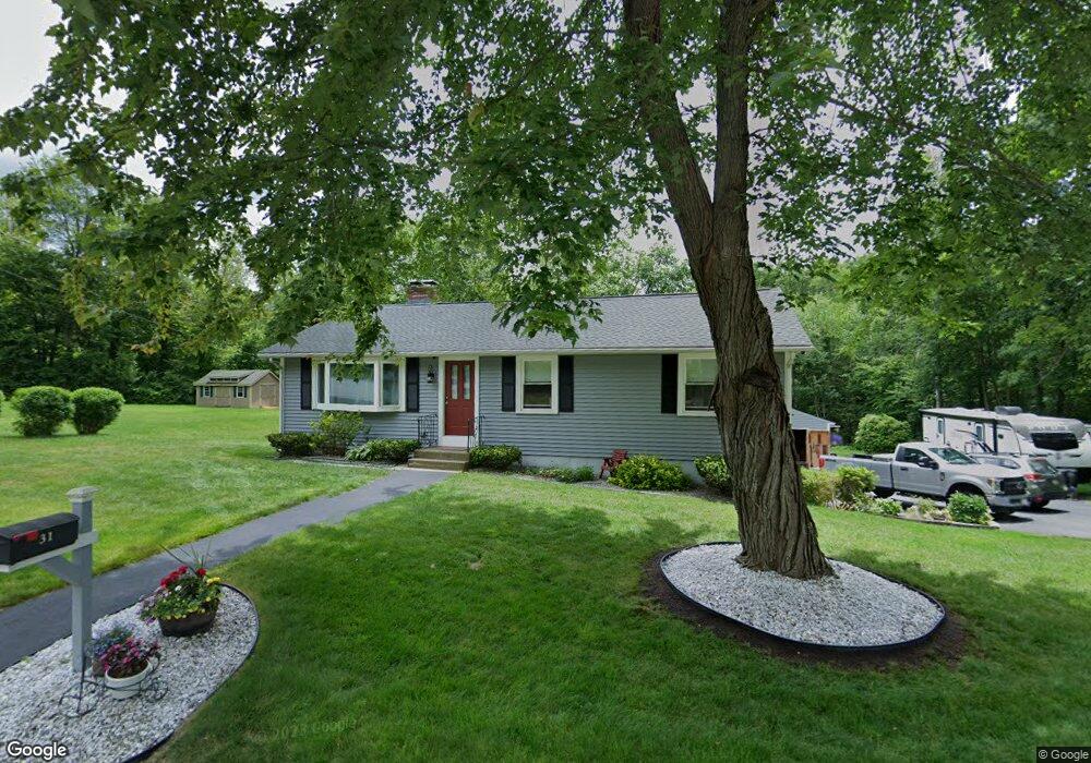 31 Juniper Dr, Millbury, MA 01527 - photo 1