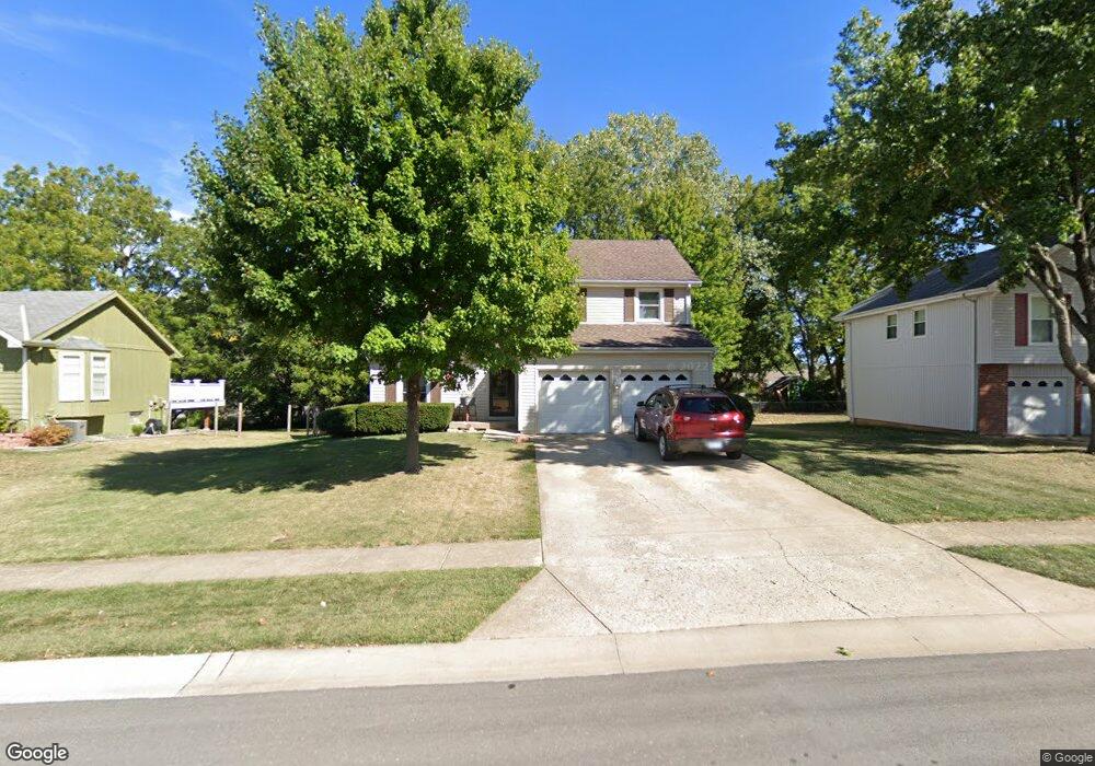 6307 Charlotte St, Shawnee, KS 66216 - photo 1