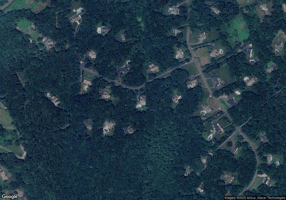 5 Arthurs Ct, Newtown, CT 06470 - photo 1