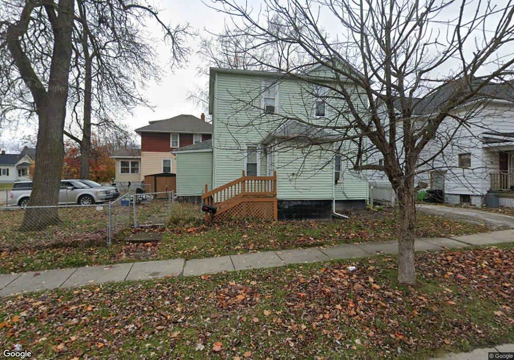 917 11th St, Port Huron, MI 48060 - photo 1