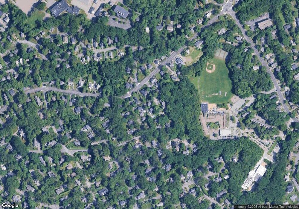 9 Hunting St unit 9, Wellesley Hills, MA 02481 - photo 1