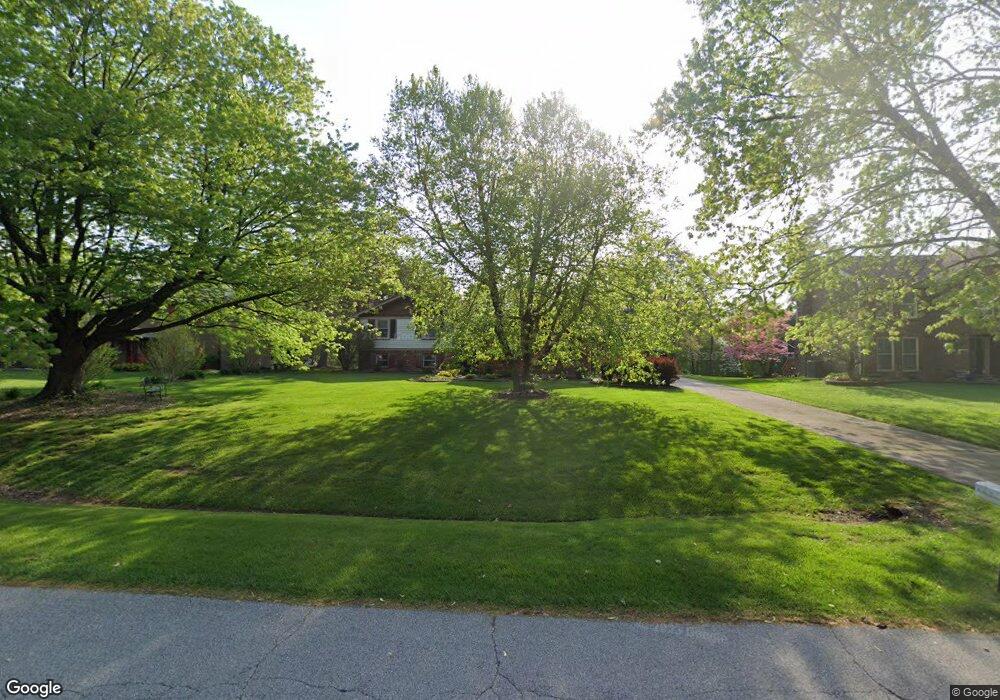 3022 Fairway Dr, Floyds Knobs, IN 47119 - photo 1