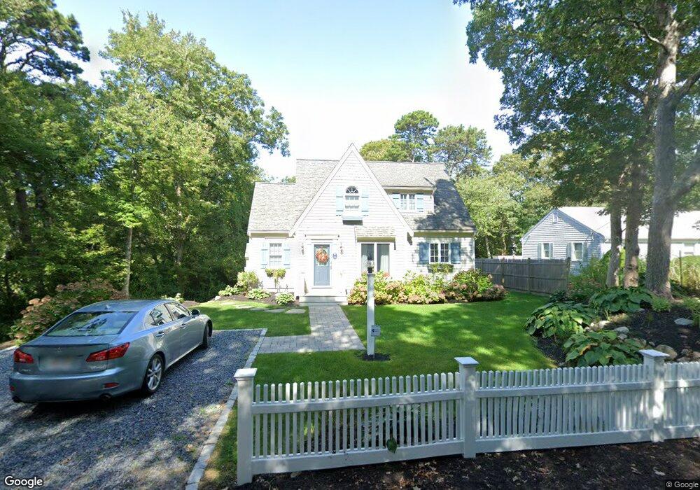 64 Thread Needle Ln, Centerville, MA 02632 - photo 1