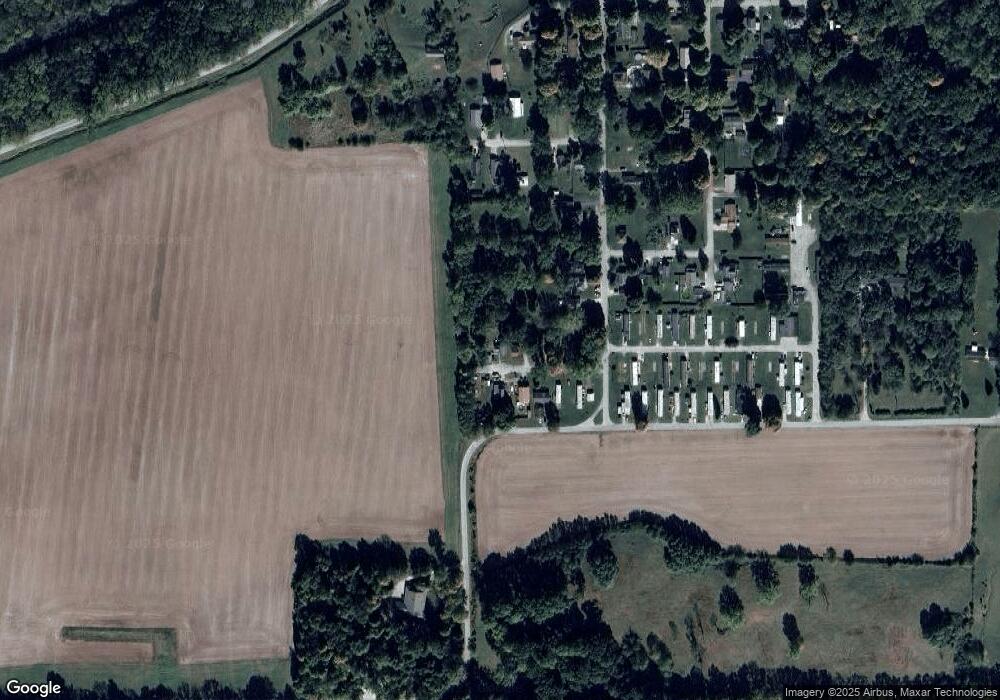 588 W Briant St, Andrews, IN 46702 - photo 1