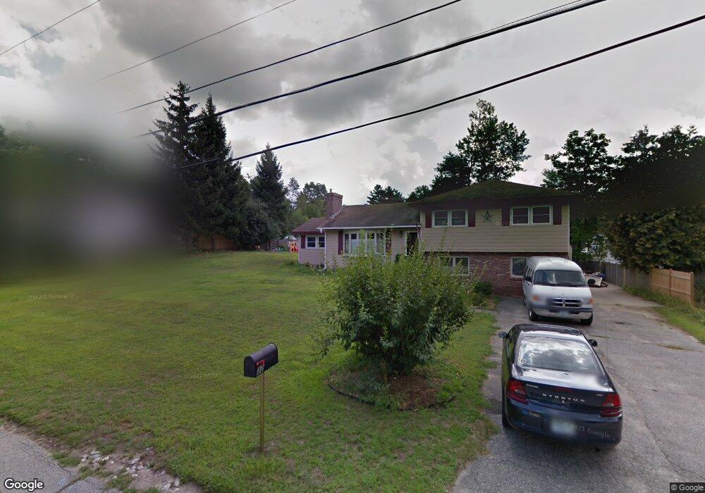 32 Cedar St, Hudson, NH 03051 - photo 1