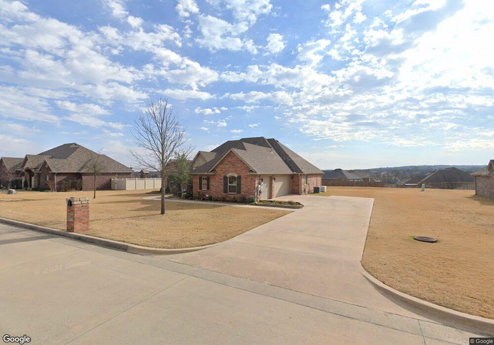 511 Wisteria Way, Ada, OK 74820 - photo 1