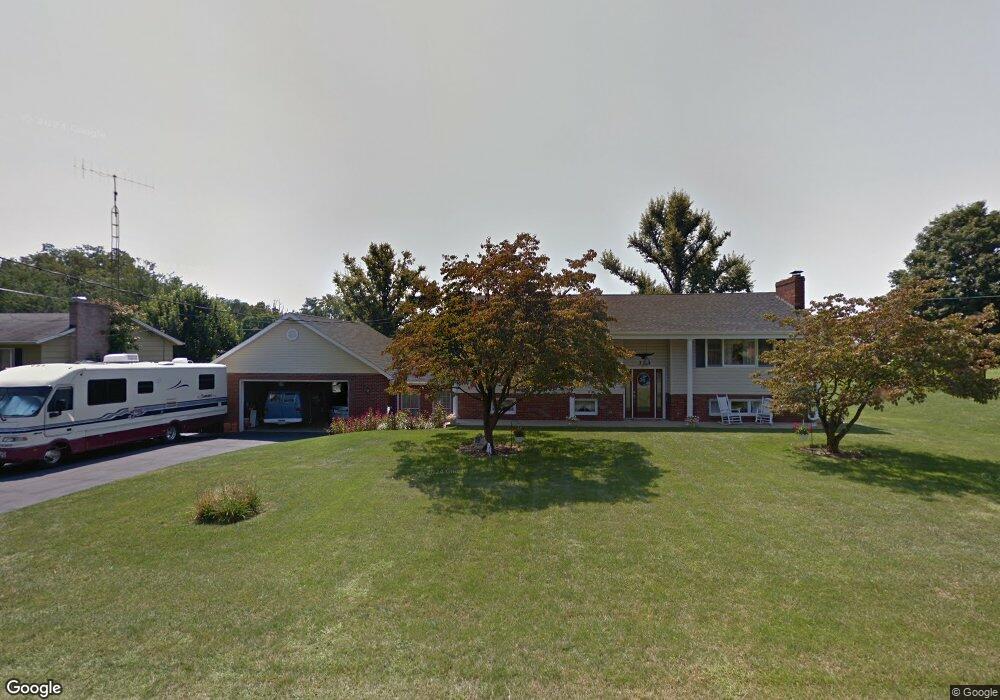 328 Wayburn St, Greencastle, PA 17225 - photo 1