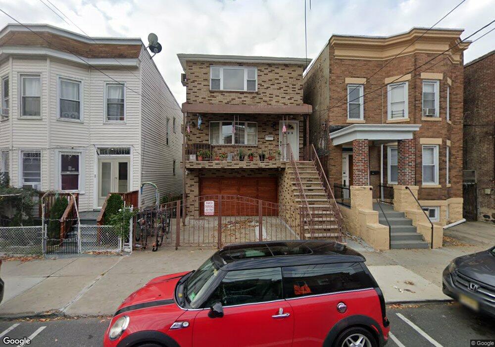 423 67th St unit 2, West New York, NJ 07093 - photo 1