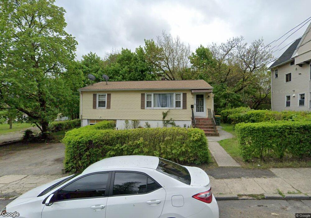 29 Wyman St, Waterbury, CT 06710 - photo 1