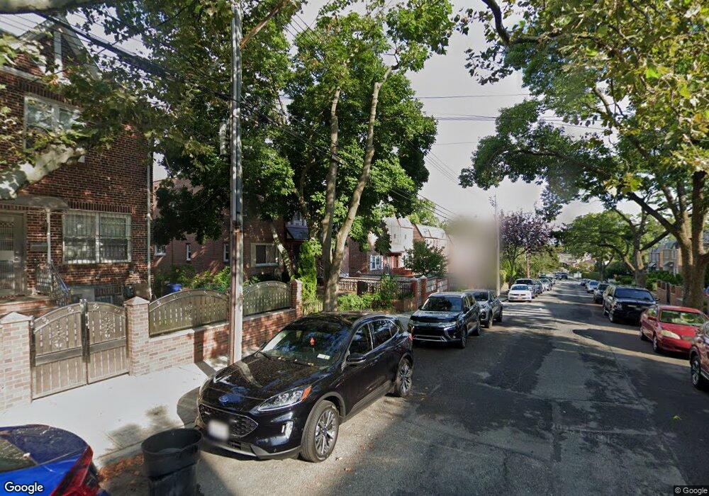 8220 167th St, Jamaica, NY 11432 - photo 1