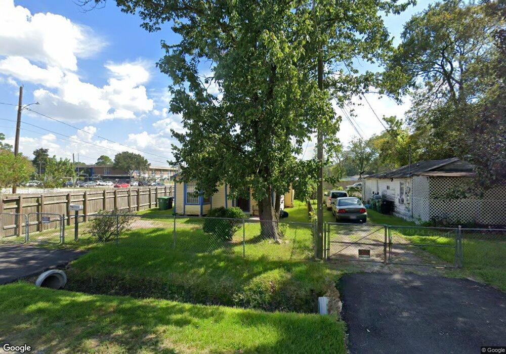 4466 Tampico St, Houston, TX 77016 - photo 1