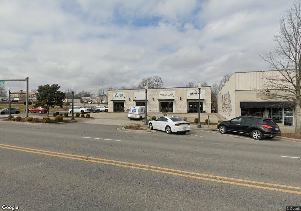 401 E Tennessee St unit C, Florence, AL 35630 - photo 1