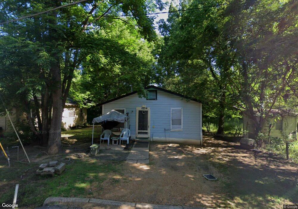 419 Smith St, Pineville, LA 71360 - photo 1