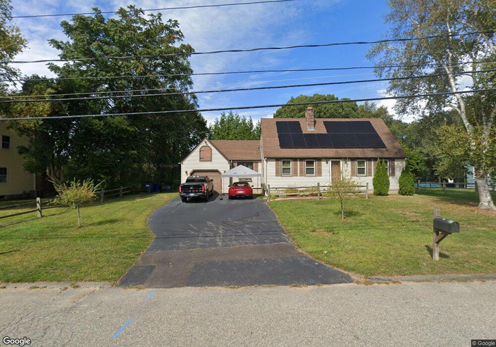 17 Cronin Ave, Pawcatuck, CT 06379 - photo 1