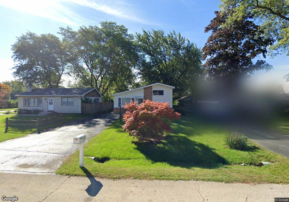 917 E Krage Dr, Addison, IL 60101 - photo 1