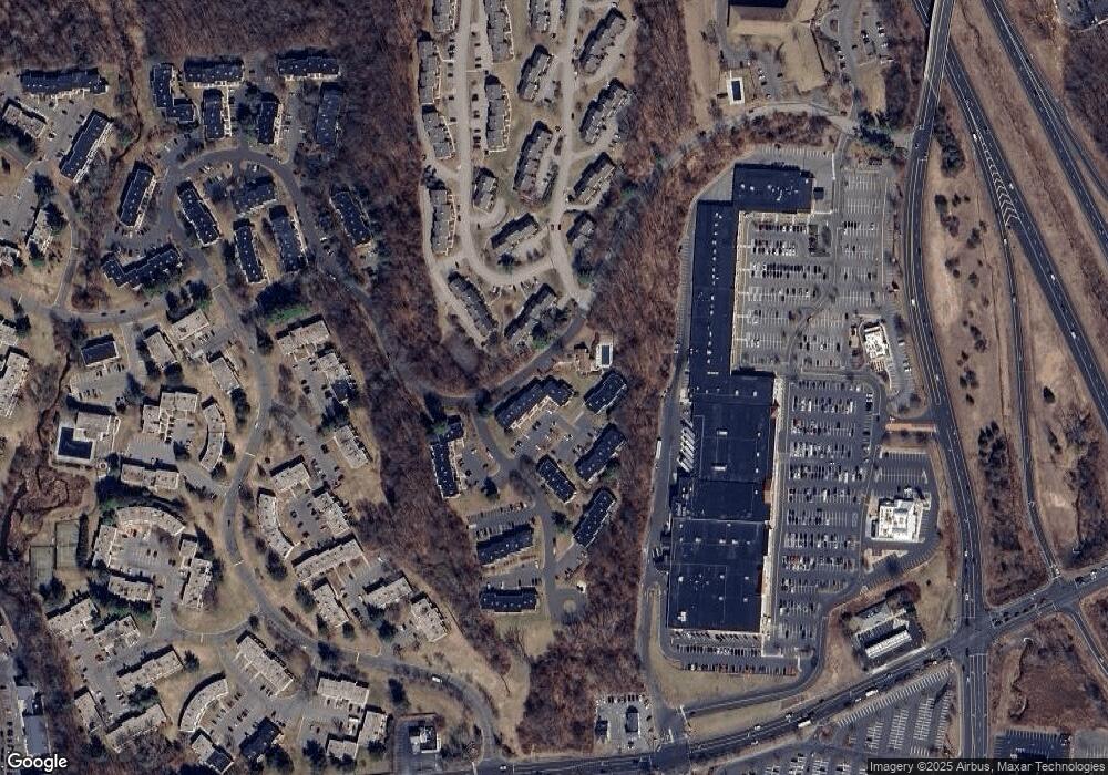 19 Magnolia Hill Ct, Cromwell, CT 06416 - photo 1