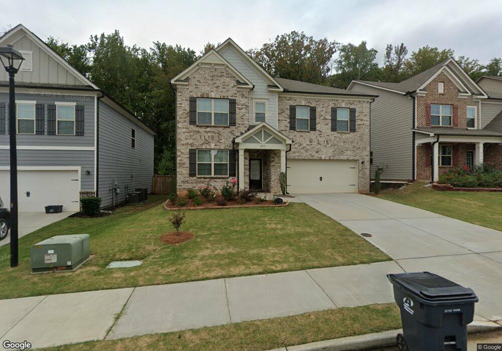 233 Pebble Pond Dr, Lilburn, GA 30047 - photo 1