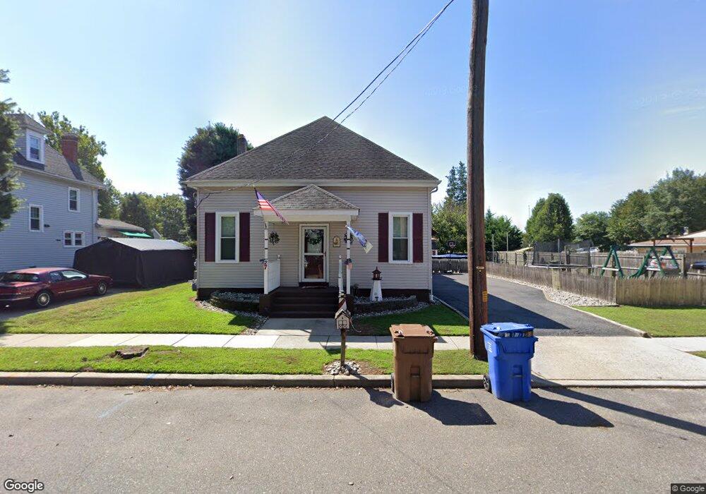 27 Main St, Bridgeport, NJ 08014 - photo 1