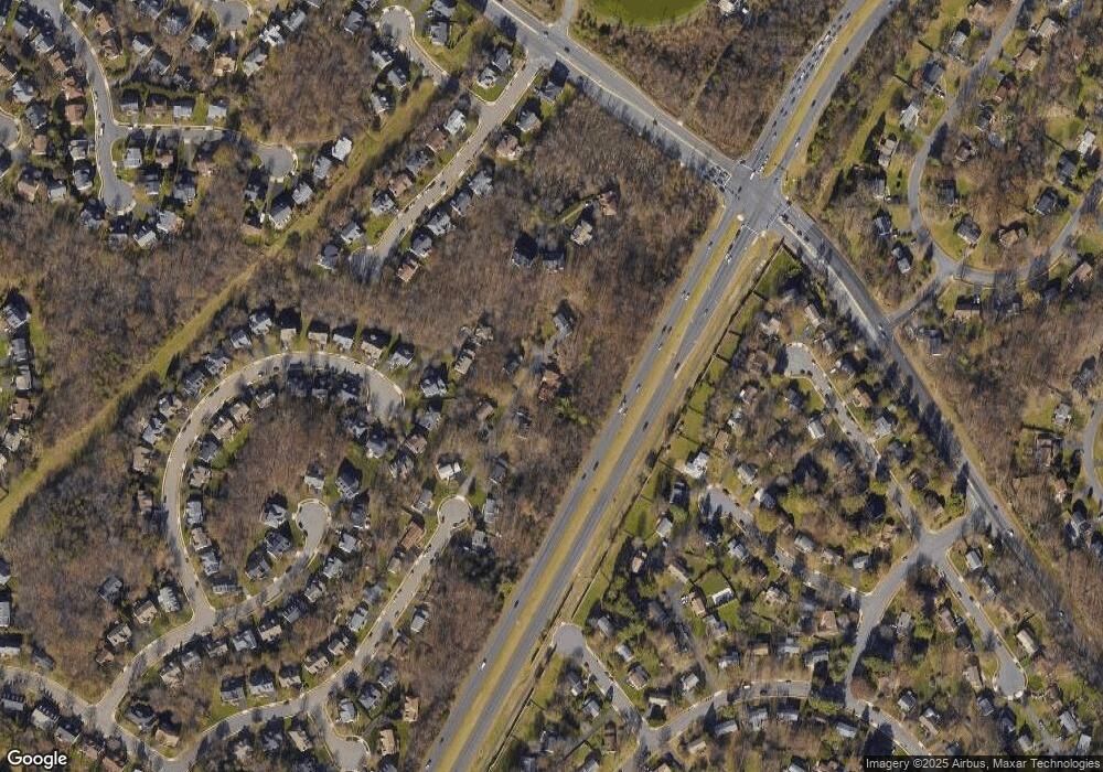 2401 Tatnuck Ct, Herndon, VA 20171 - photo 1