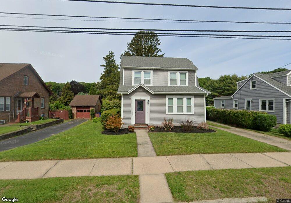 8 Avery St, Pawcatuck, CT 06379 - photo 1