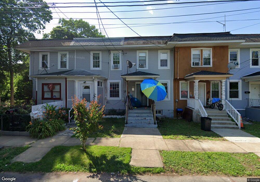 8 Simplex Ave, New Brunswick, NJ 08901 - photo 1