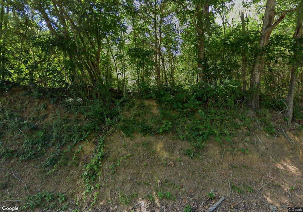 1523 Miller Rd SE, Dalton, GA 30721 - photo 1