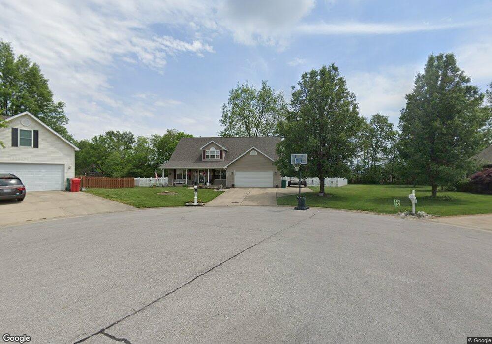 715 Mary Ann Ct, Freeburg, IL 62243 - photo 1