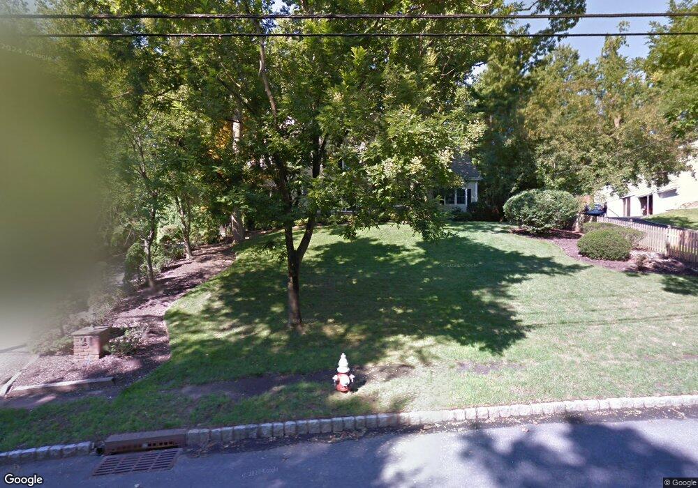 21 Bonnyview Dr, Livingston, NJ 07039 - photo 1