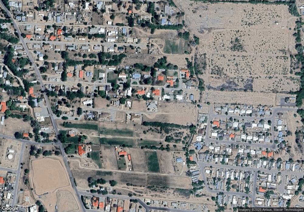 1411 James Thompson Ln, Espanola, NM 87532 - photo 1