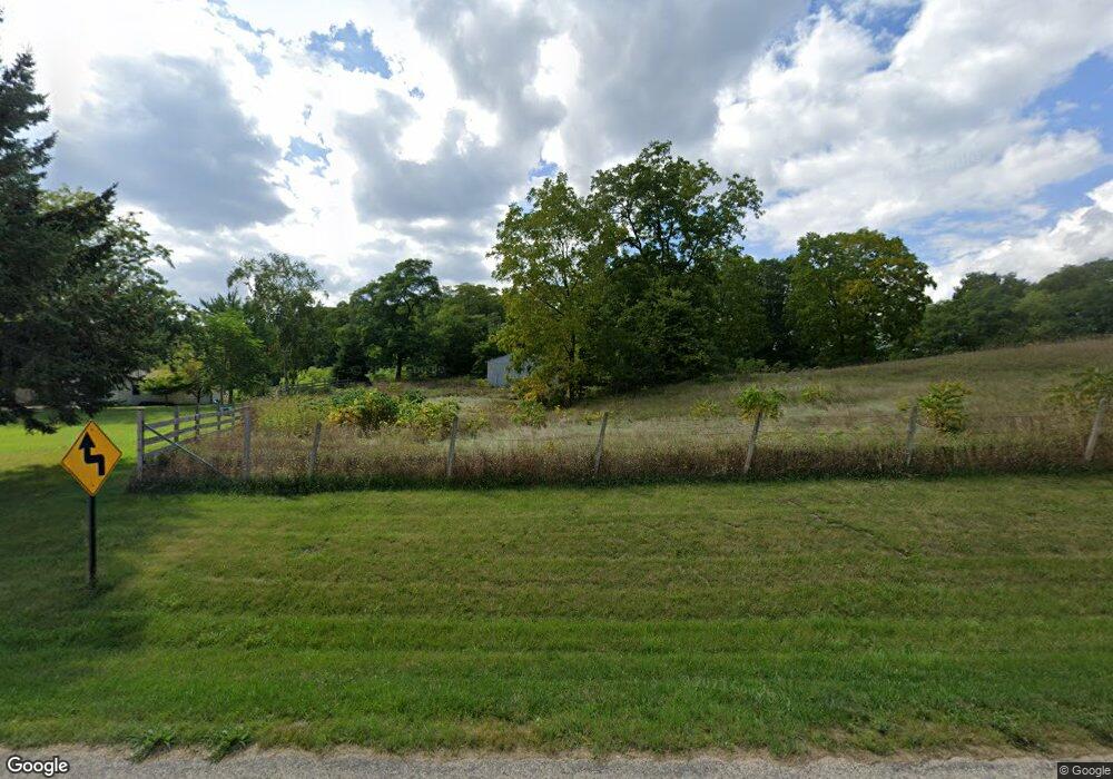 615 Windmill Rd, Brooklyn, WI 53521 - photo 1