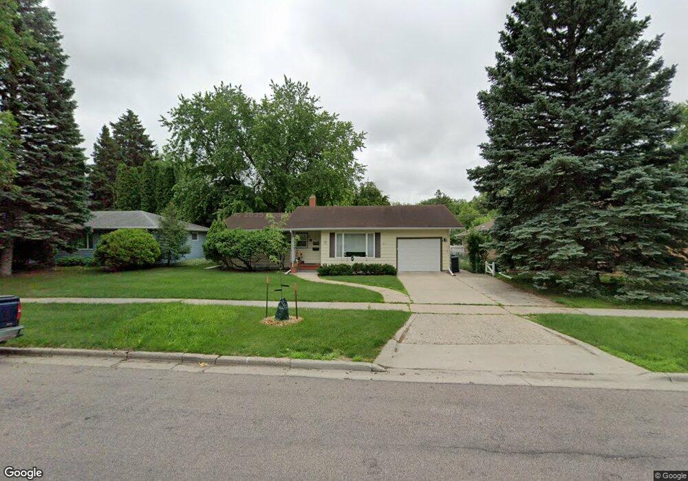 210 25th Ave N, Fargo, ND 58102 - photo 1