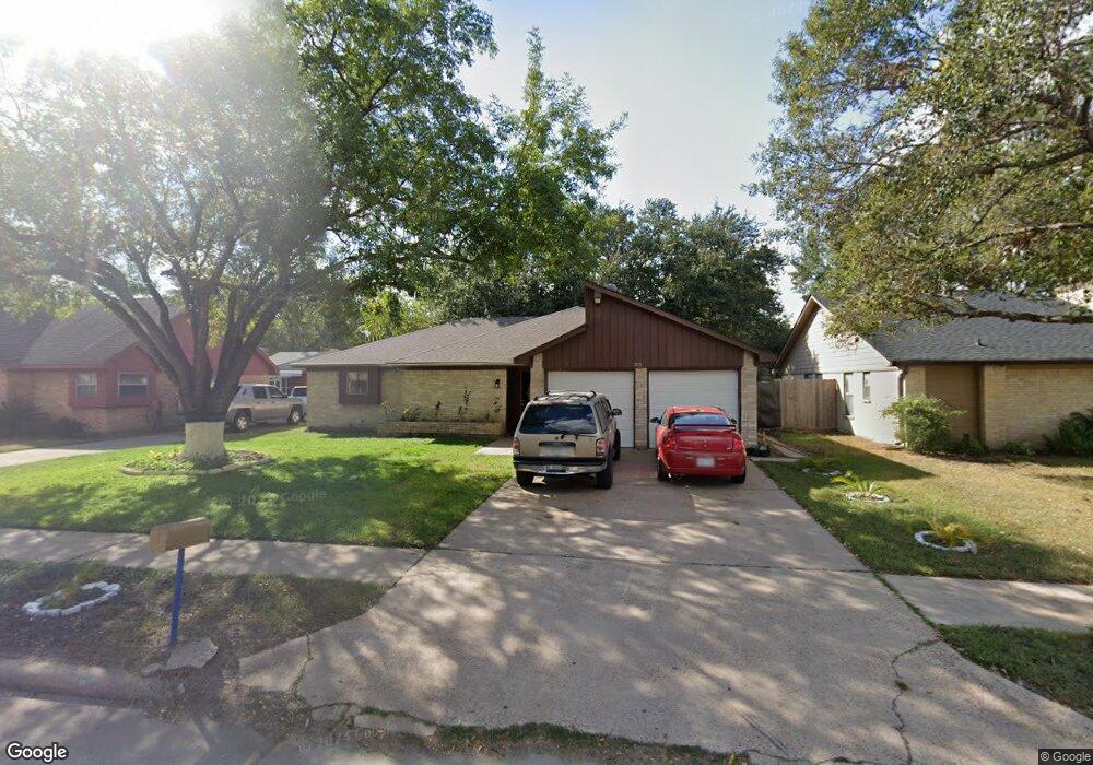 8711 Bold Forest Dr, Houston, TX 77088 - photo 1