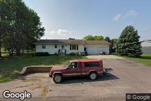 417 E Clarke St, Ethan, SD 57334