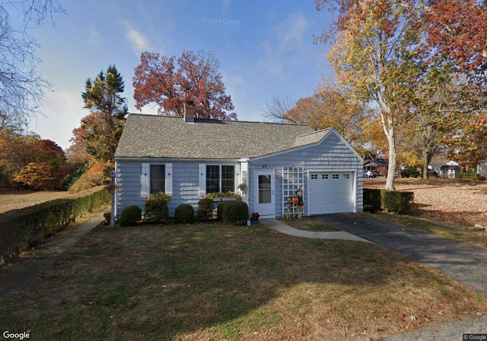 57 Hawks Nest Rd, Old Lyme, CT 06371 - photo 1