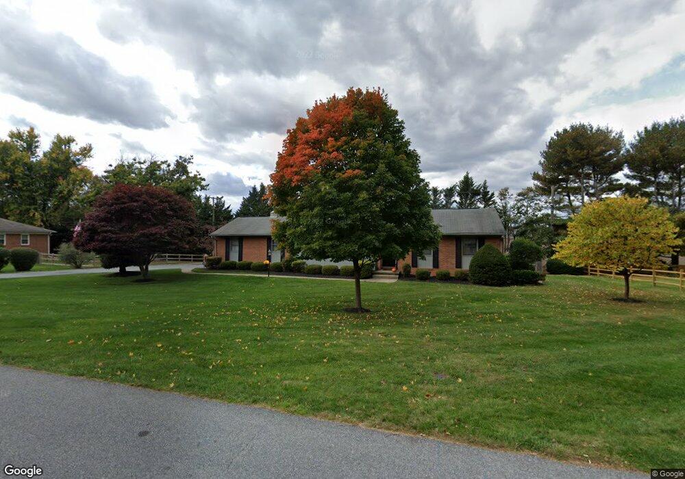 6510 Carroll Highlands Rd, Sykesville, MD 21784 - photo 1