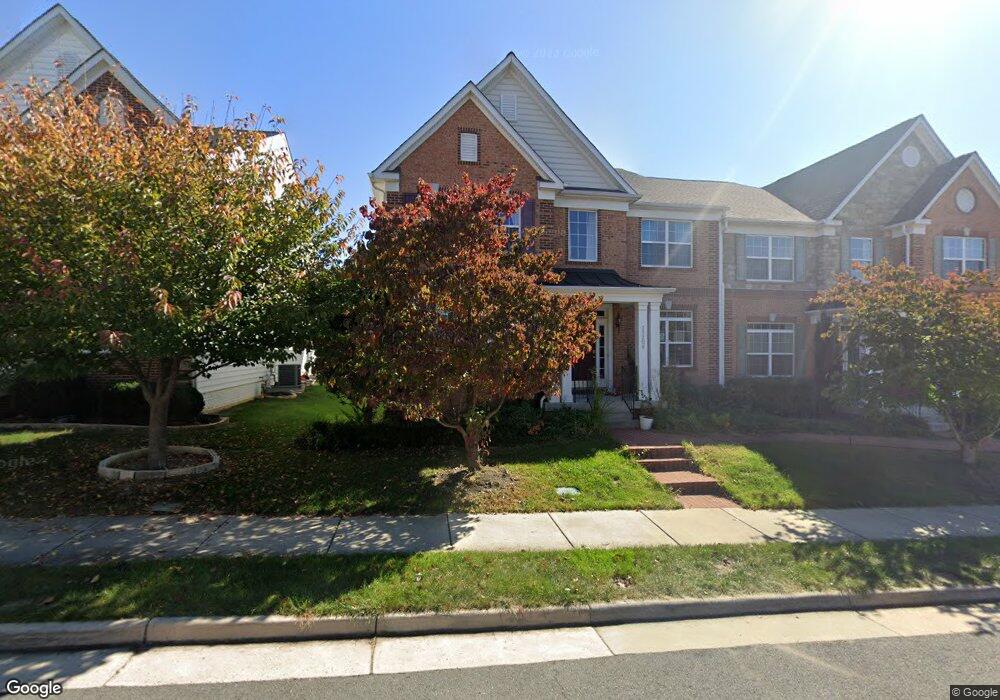 25208 Crested Wheat Dr, Aldie, VA 20105 - photo 1