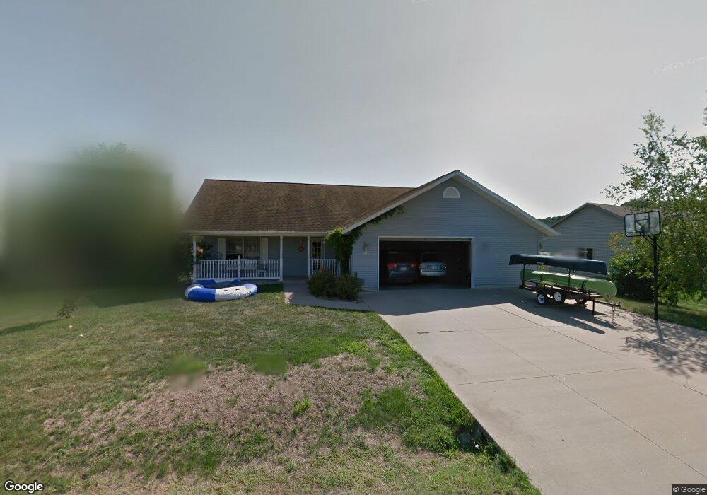 24327 Cardinal Ct, Trempealeau, WI 54661 - photo 1