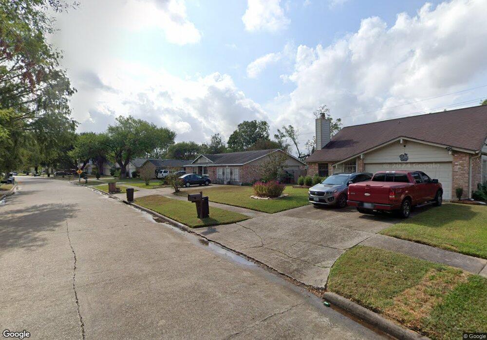 10731 Heather Hill Dr, Houston, TX 77086 - photo 1