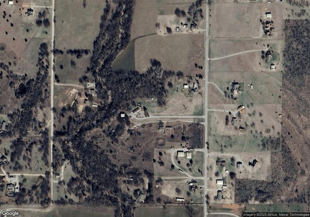 323 SW Crater Creek Rd, Cache, OK 73527 - photo 1