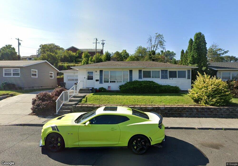 1814 E 14th St, the Dalles, OR 97058 - photo 1