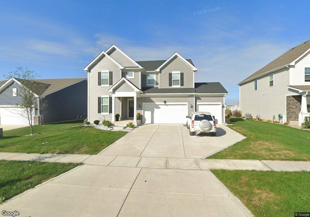 11574 Clyde Dr, Winfield, IN 46307 - photo 1