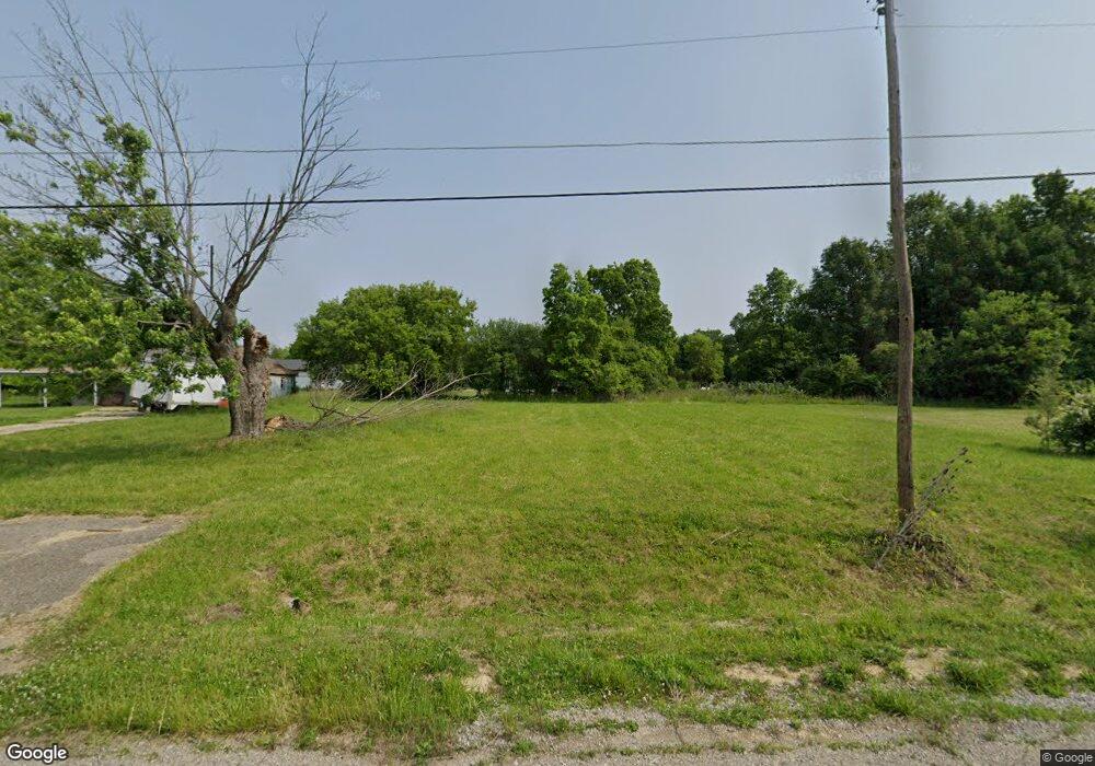 1279 E Cass Ave, Flint, MI 48505 - photo 1