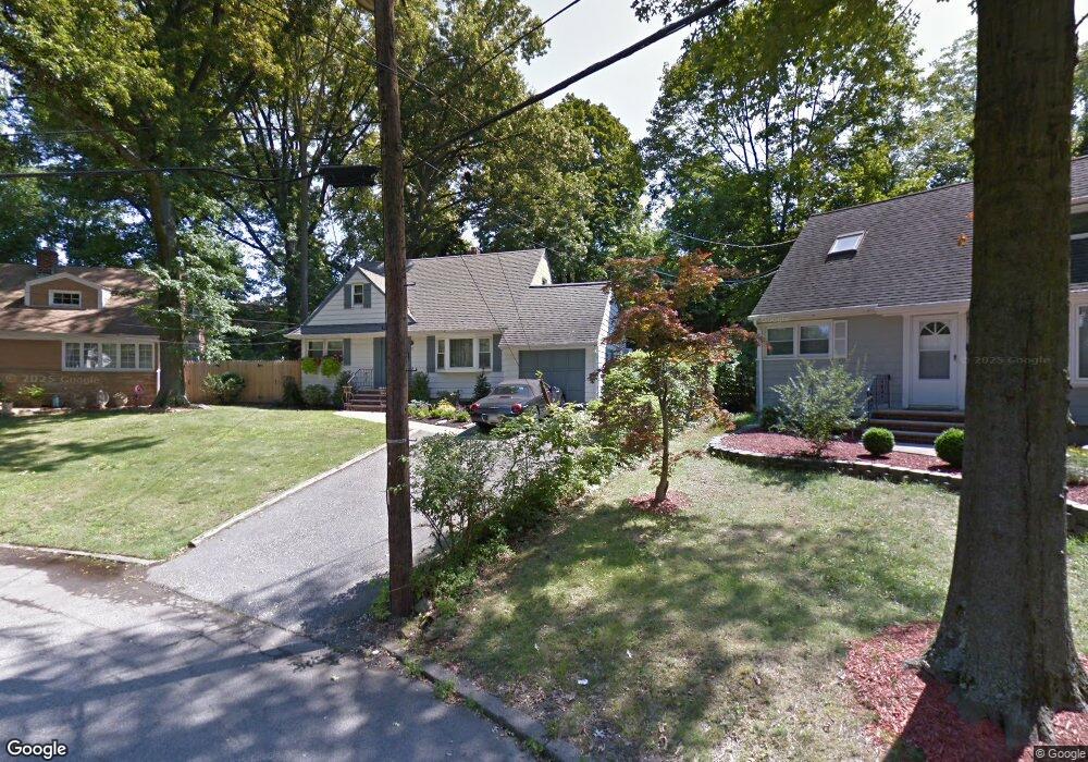 12 Seaman Rd, West Orange, NJ 07052 - photo 1