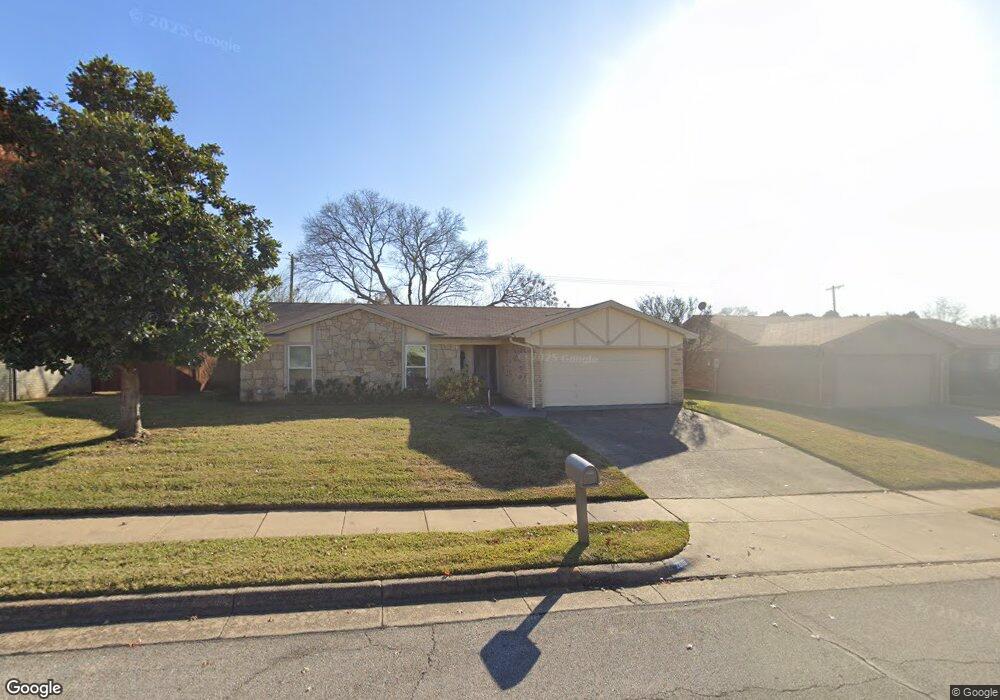 2616 Pebblestone Ln, Bedford, TX 76021 - photo 1