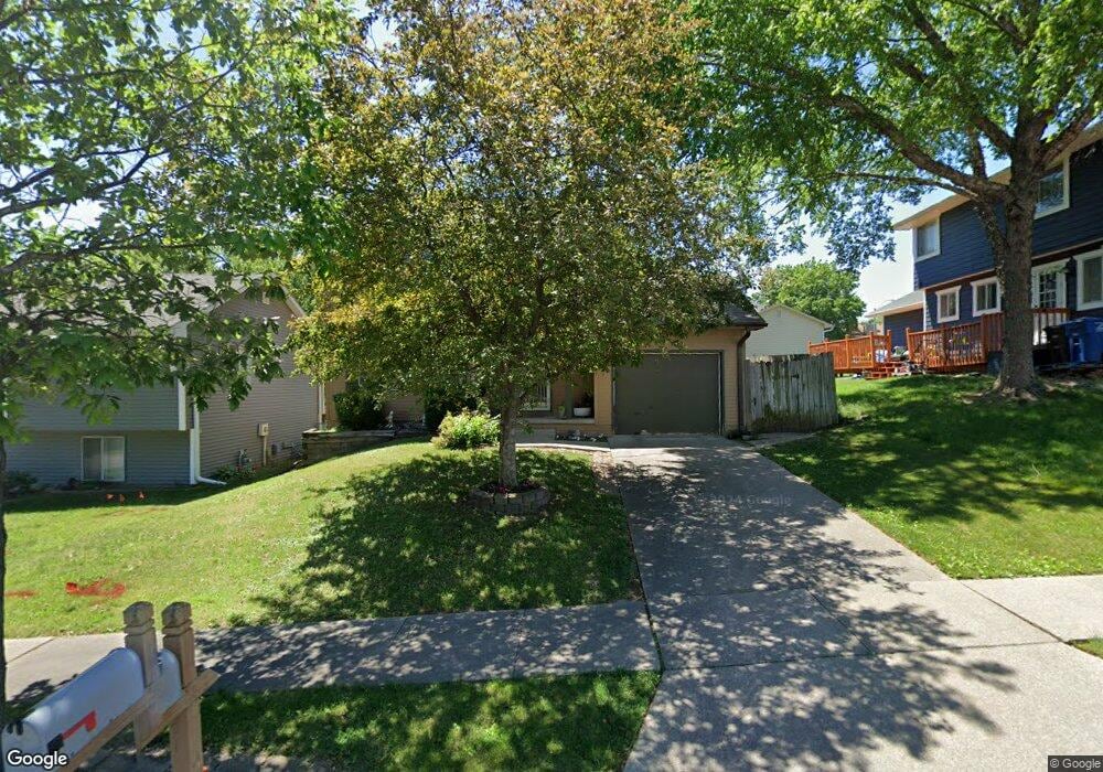 1817 E Lacona Ave, Des Moines, IA 50320 - photo 1