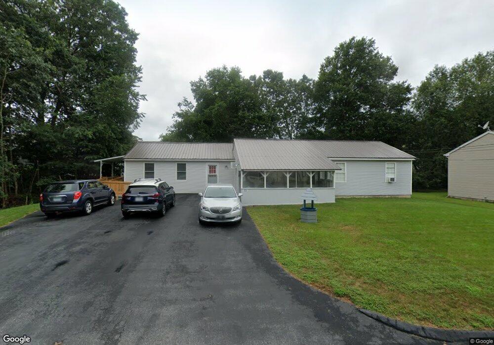 23 Schoonman Ave, Danielson, CT 06239 - photo 1