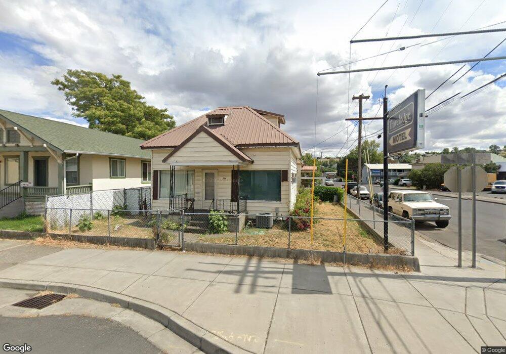 336 SW Court Ave, Pendleton, OR 97801 - photo 1