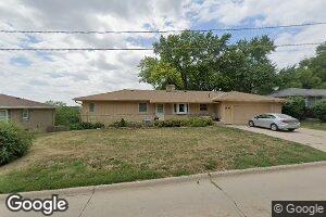 912 Simms Ave, Council Bluffs, IA 51503