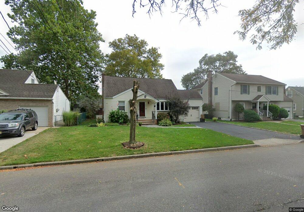 525 Princeton Rd, Linden, NJ 07036 - photo 1